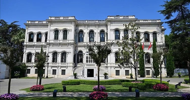 BOĞAZİÇİ'NDE BİR PADİŞAH MALİKANESİ: YILDIZ SARAYI