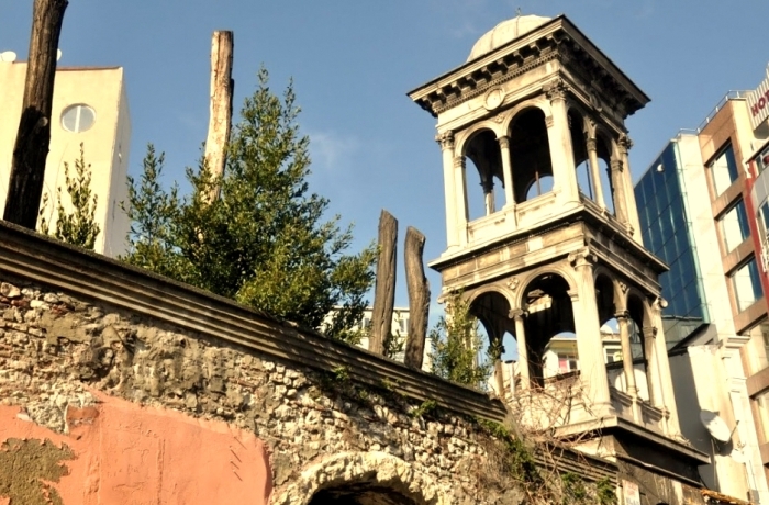 LANGA KUMKAPI KADIRGA